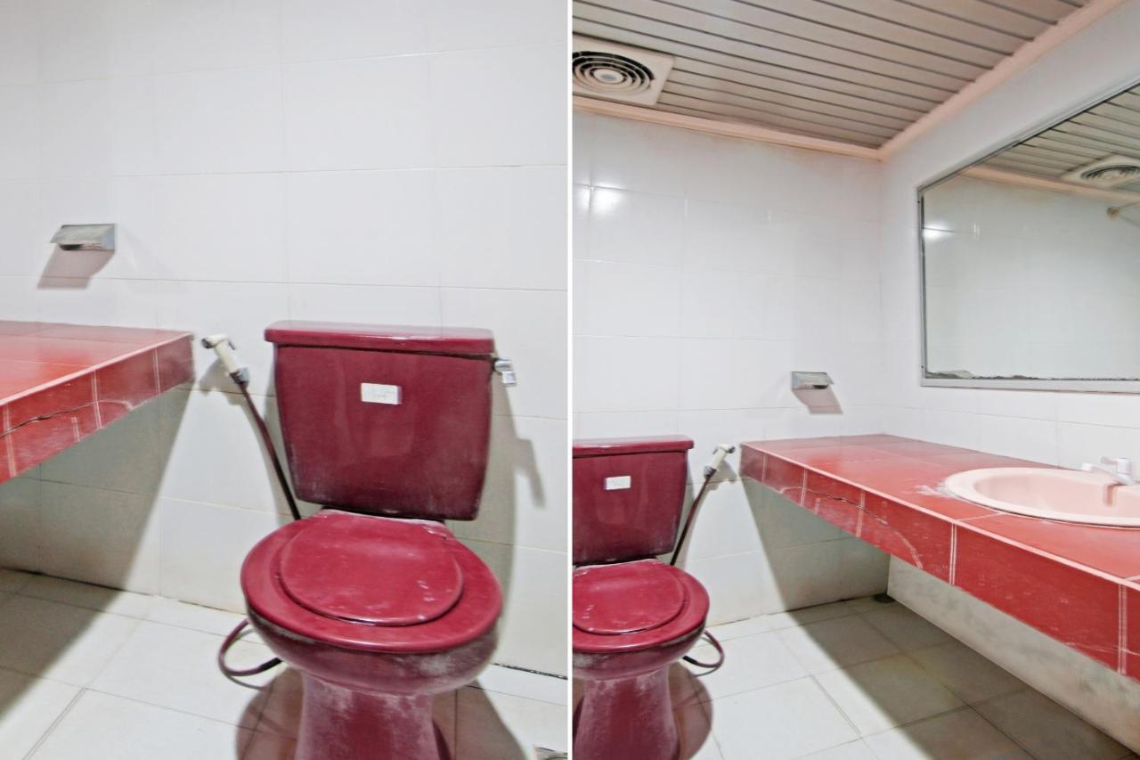 Oyo 90697 Hotel Wisata ドゥマイ エクステリア 写真